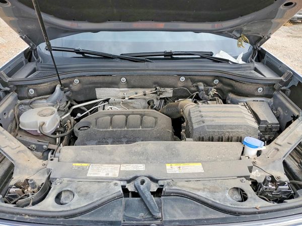 2024 VOLKSWAGEN ATLAS CROSS SPORT — Engine bay