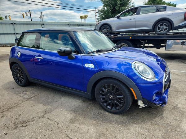 2020 MINI COOPER