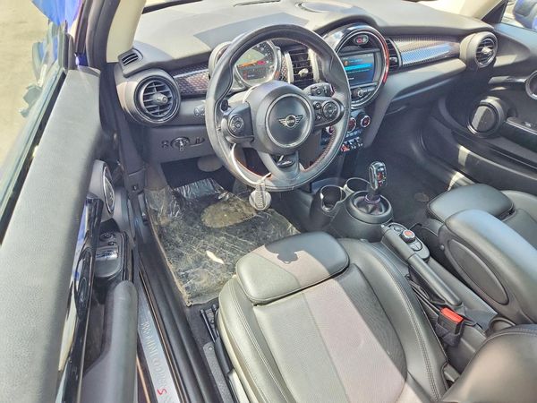 2020 MINI COOPER
