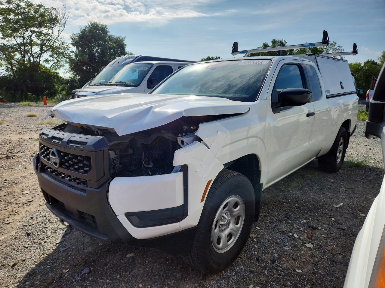2025 NISSAN FRONTIER