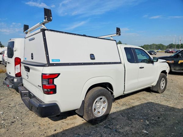 2025 NISSAN FRONTIER