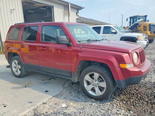 2012 JEEP PATRIOT Latitude