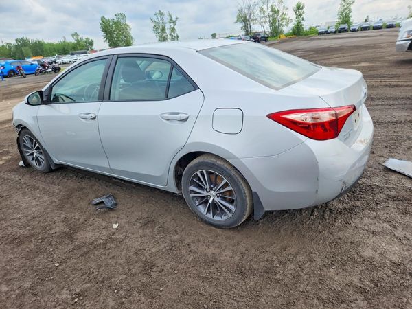 2018 TOYOTA COROLLA