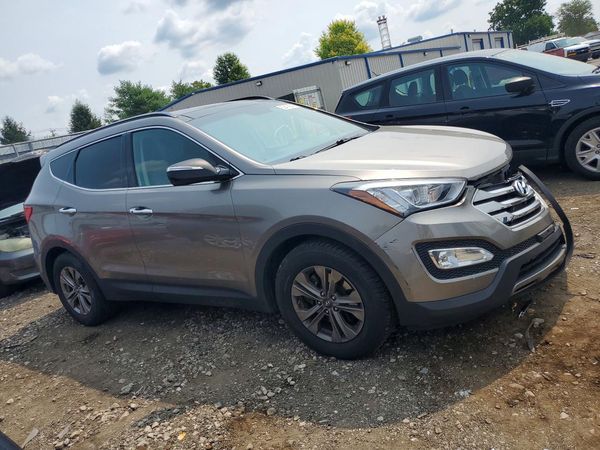 2016 HYUNDAI SANTA FE — Passenger 3/4
