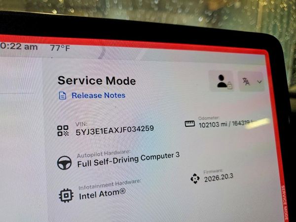 2018 TESLA MODEL 3