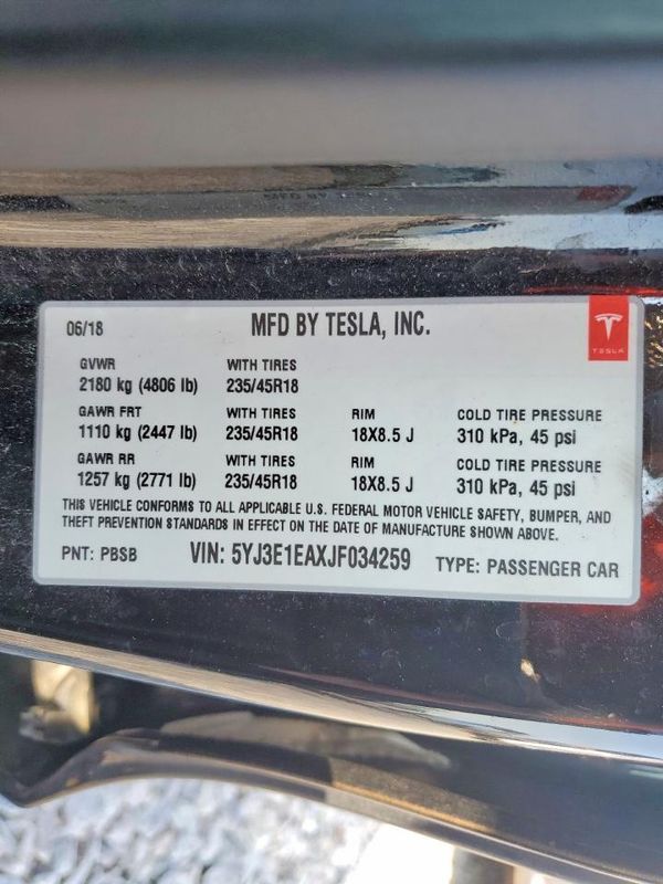 2018 TESLA MODEL 3