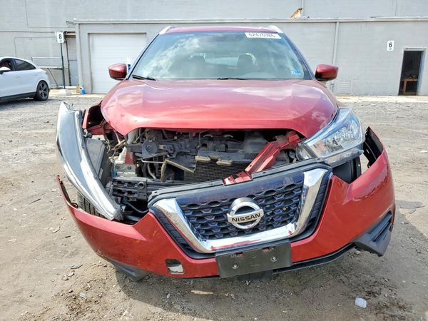 2020 NISSAN KICKS
