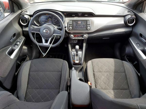 2020 NISSAN KICKS