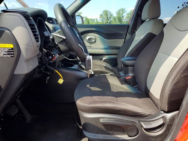2019 KIA SOUL Base