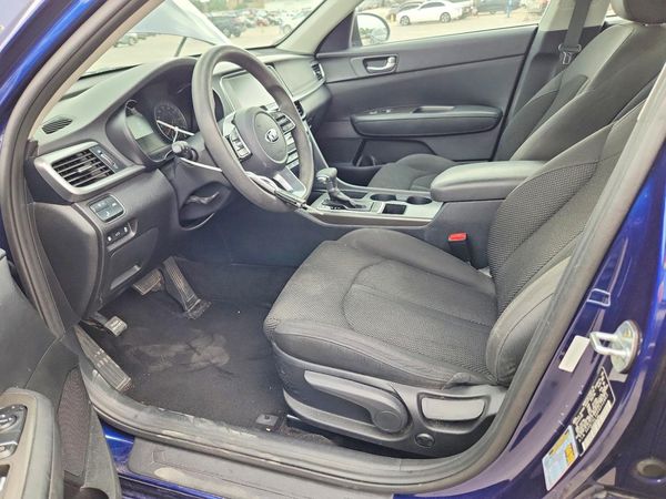 2019 KIA OPTIMA LX, S