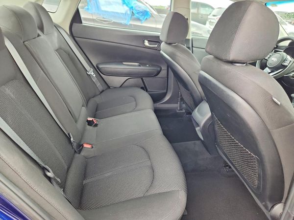 2019 KIA OPTIMA LX, S