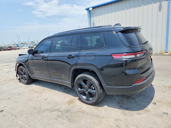 2021 JEEP GRAND CHEROKEE L LAREDO 4X4