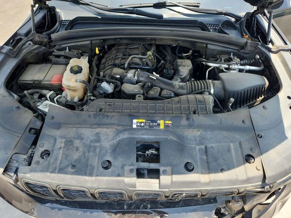 2021 JEEP GRAND CHEROKEE L LAREDO 4X4