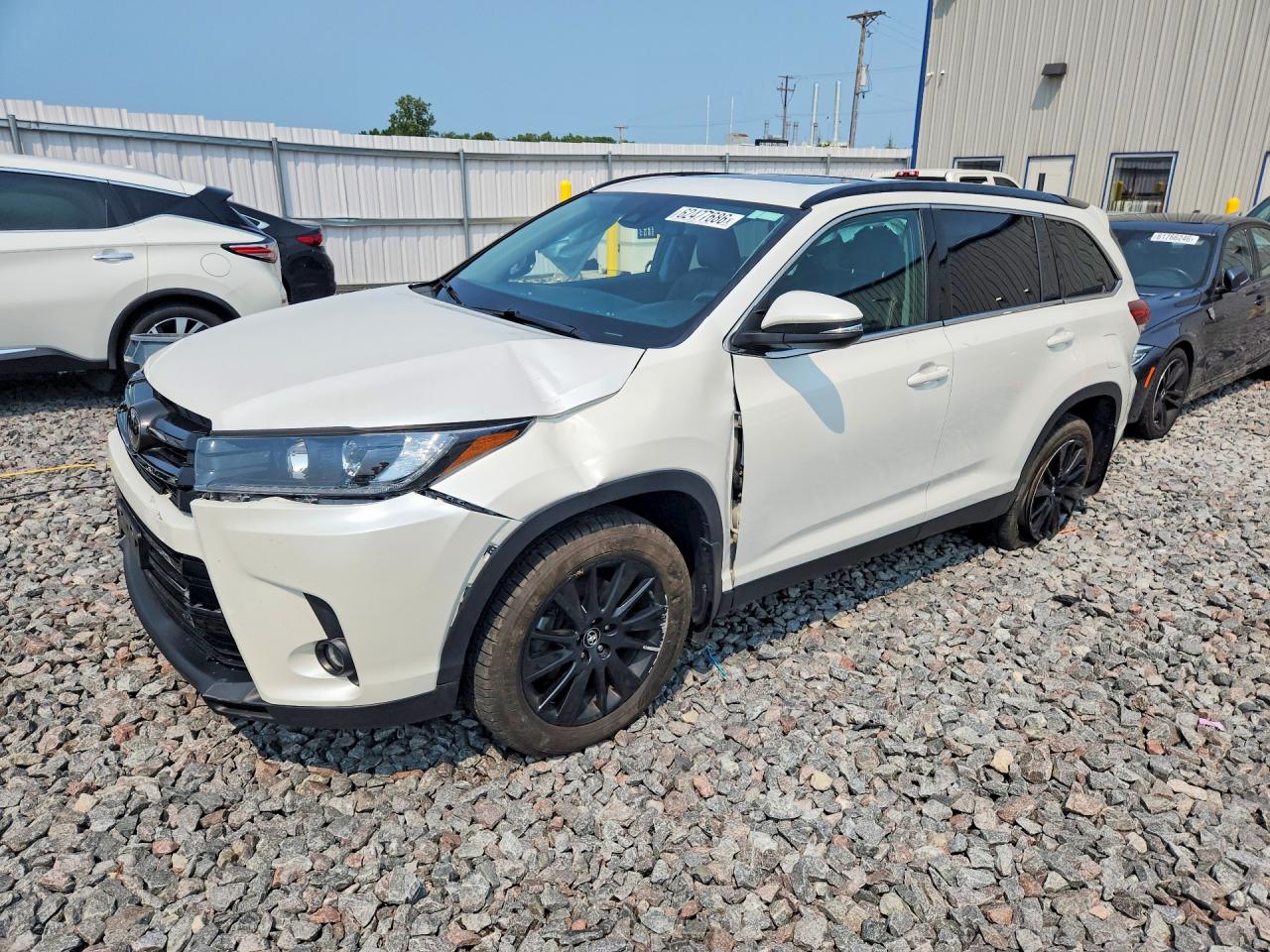 2019 TOYOTA HIGHLANDER SE/XLE