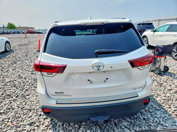 2019 TOYOTA HIGHLANDER SE/XLE