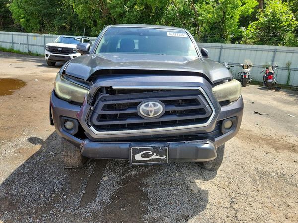 2020 TOYOTA TACOMA SR5