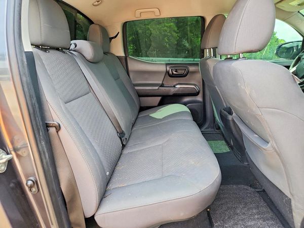2020 TOYOTA TACOMA SR5