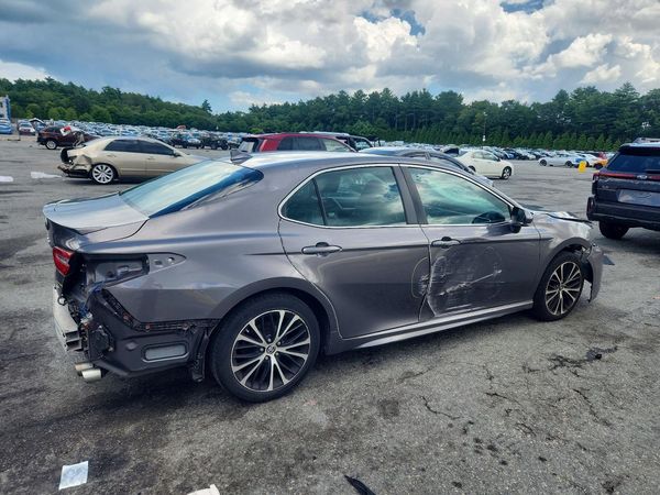2018 TOYOTA CAMRY L/LE/SE/XLE