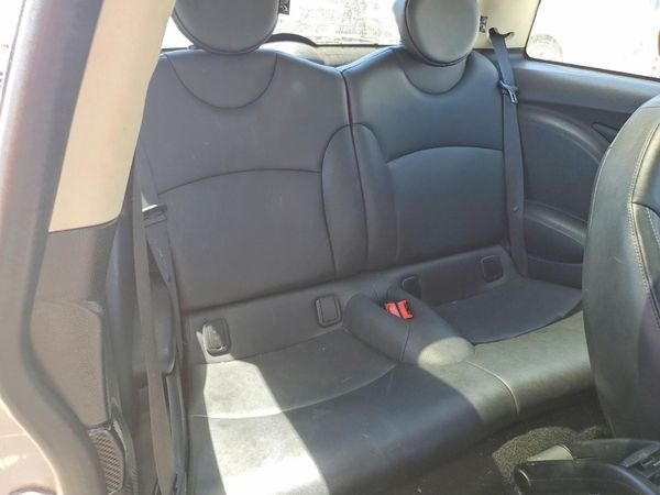 2012 MINI COOPER