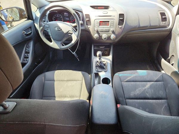 2016 KIA FORTE GL (Middle-Low Grade)