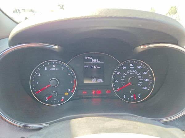 2016 KIA FORTE GL (Middle-Low Grade)