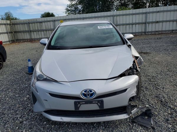 2016 TOYOTA PRIUS One/Two