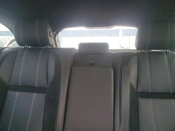 2018 LAND ROVER RANGE ROVER VELAR R-Dynamic SE