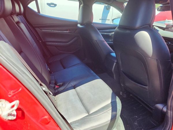2019 MAZDA 3