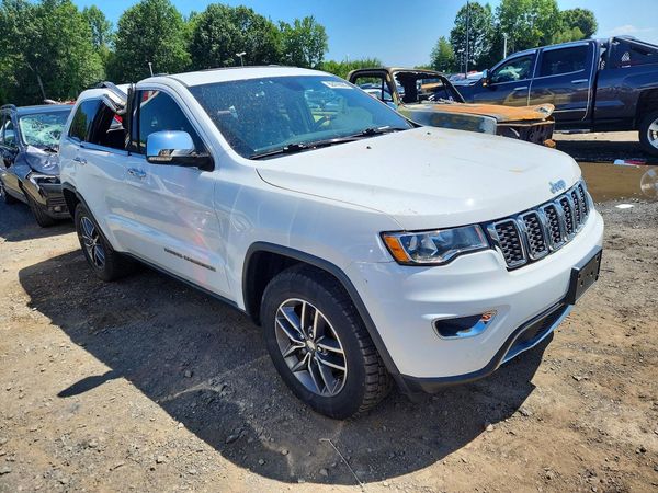 2017 JEEP GRAND CHEROKEE LIMITED 4X4