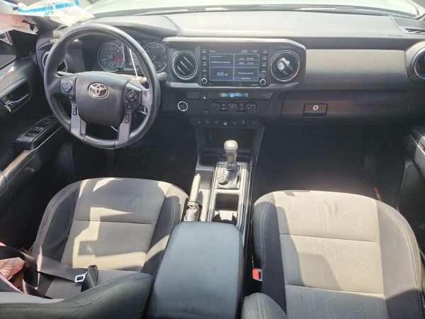 2022 TOYOTA TACOMA SR5