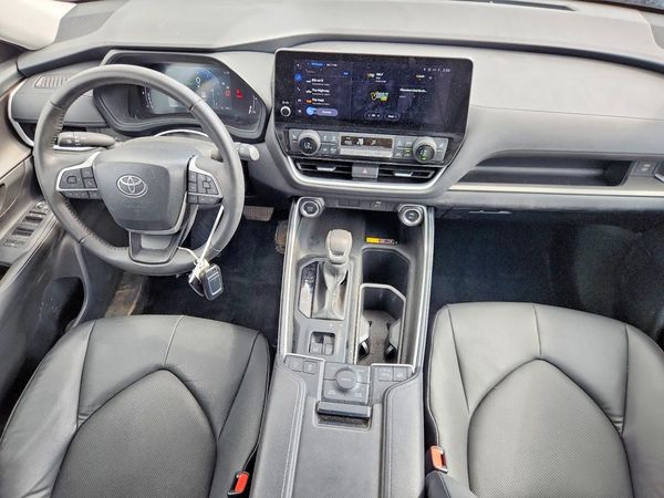 2024 TOYOTA GRAND HIGHLANDER