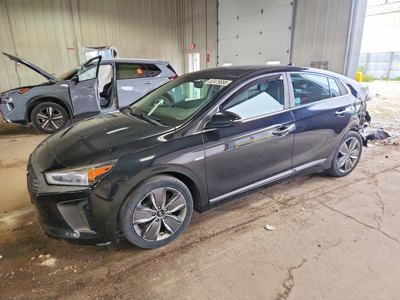 2018 HYUNDAI IONIQ Limited (HEV)