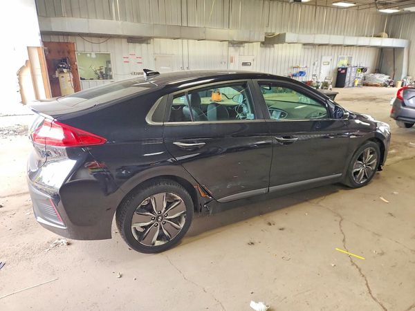 2018 HYUNDAI IONIQ Limited (HEV)