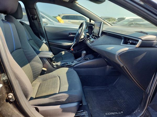 2020 TOYOTA COROLLA SE, CVT