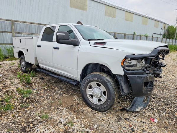2024 RAM 2500 TRADESMAN CREW CAB 4X4