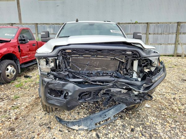 2024 RAM 2500 TRADESMAN CREW CAB 4X4