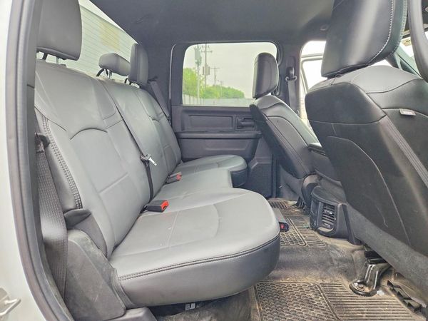 2024 RAM 2500 TRADESMAN CREW CAB 4X4