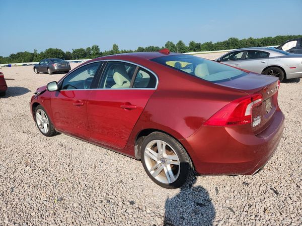 2014 VOLVO S60