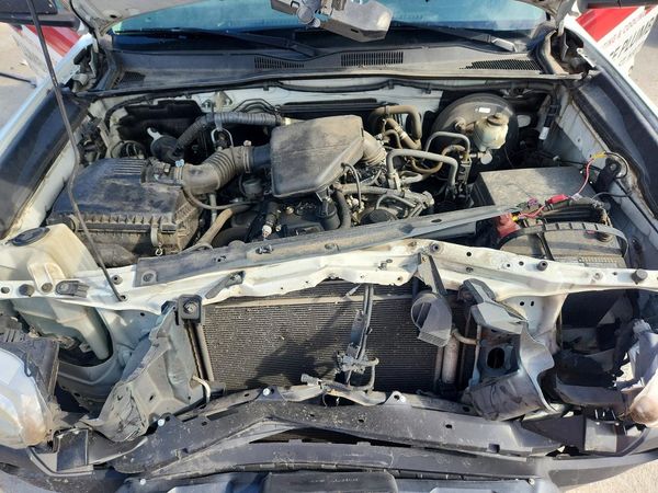2016 TOYOTA TACOMA SR/SR5