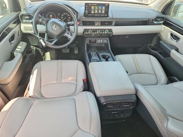 2025 HONDA PILOT