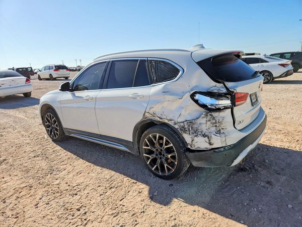 2022 BMW X1