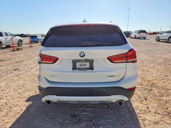 2022 BMW X1