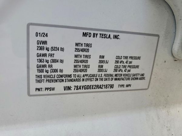 2024 TESLA MODEL Y