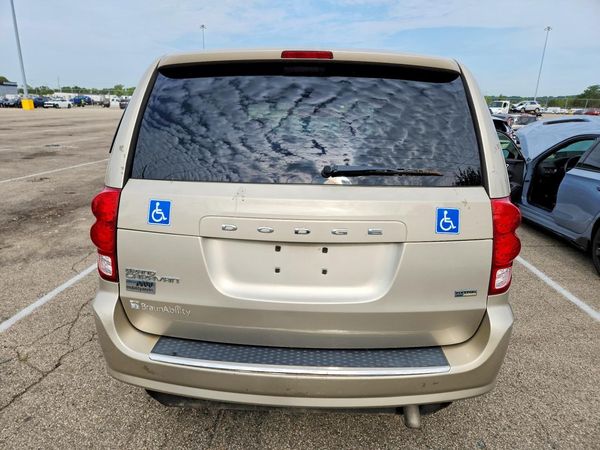 2013 DODGE GRAND CARAVAN SE