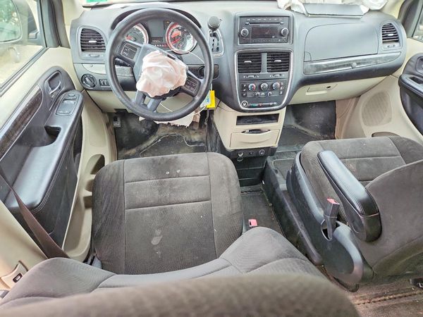 2013 DODGE GRAND CARAVAN SE