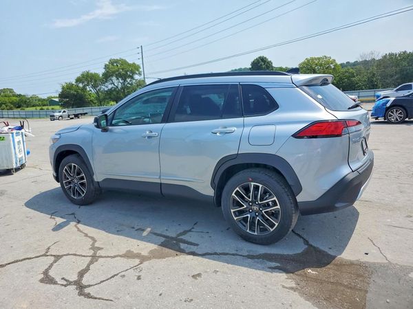 2026 TOYOTA COROLLA CROSS XLE