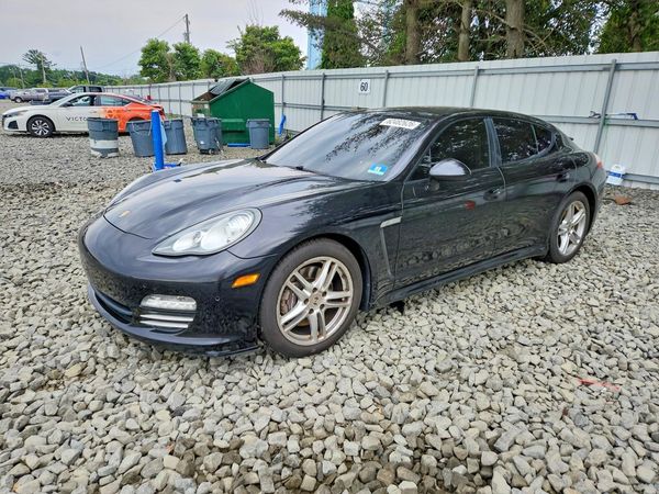 2012 PORSCHE PANAMERA Base (2WD), 4 (4WD)