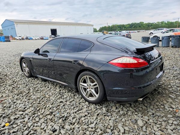 2012 PORSCHE PANAMERA Base (2WD), 4 (4WD)