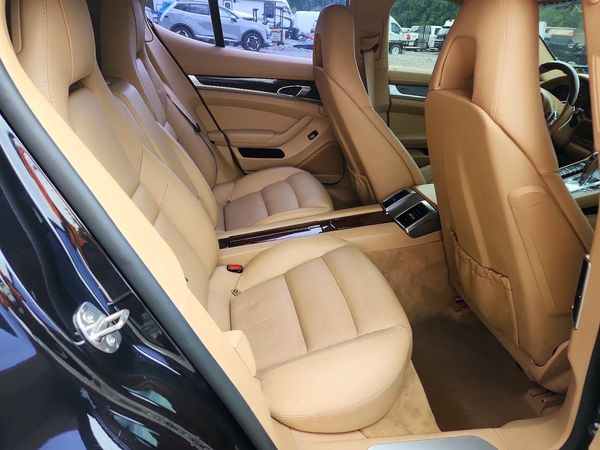 2012 PORSCHE PANAMERA Base (2WD), 4 (4WD)