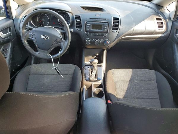 2017 KIA FORTE LX Base